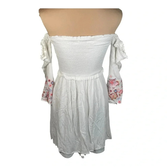 Altar’d State Off The Shoulder Crochet Dress - Picture 6 of 7